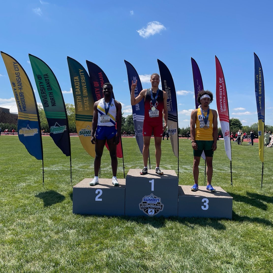 𝐌𝐞𝐧'𝐬 𝟏𝟏𝟎𝐦 𝐇𝐮𝐫𝐝𝐥𝐞𝐬

🥇 Mikael Grace, <a href="/SDCoyotesXCTF/">South Dakota Track & Field / Cross Country</a> (13.50)
🥈 Pierre Lear, <a href="/GoJacksTFXC/">Jackrabbit Cross Country // Track & Field</a> (13.57)
🥉 Blake Nyenati, <a href="/NDSUTrackField/">NDSU Track & Field / Cross Country</a> (13.62)

#ReachTheSummit x #SummitOTF