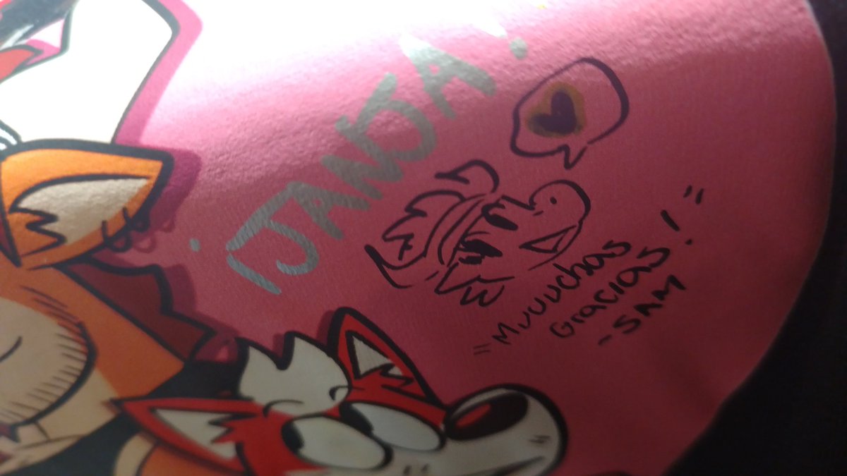 Equisde , firme algunas playeras 

No olviden que mañana estarán disponibles en la mesa 4!

Con <a href="/Ocelot_Team_/">Ocelot Team</a>