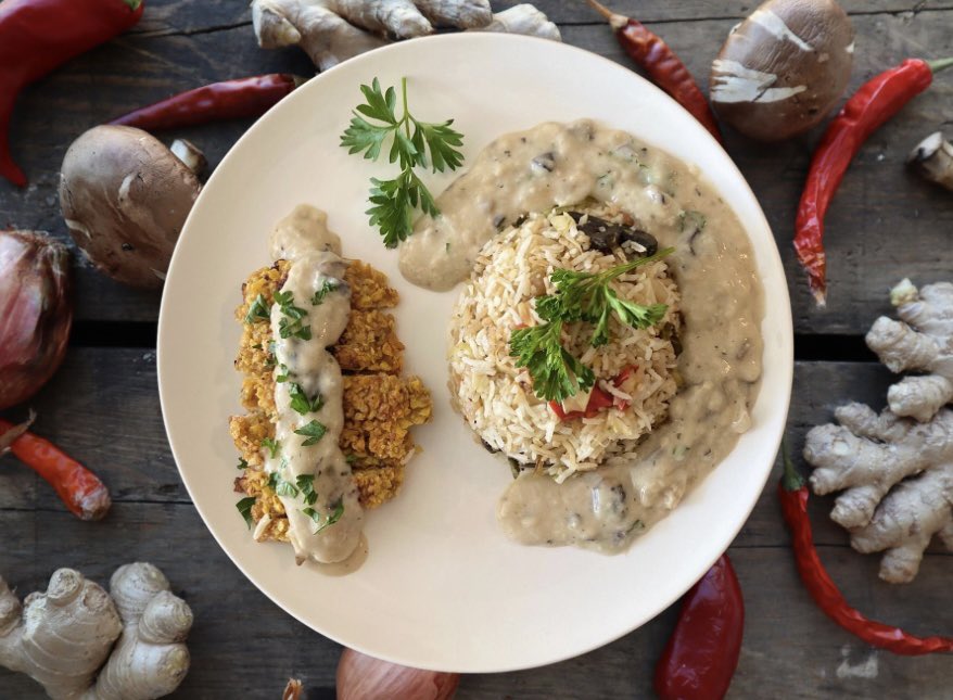 RhiaHalal's tweet image. Added to menu 
#shef #menu #halal #food #delivery