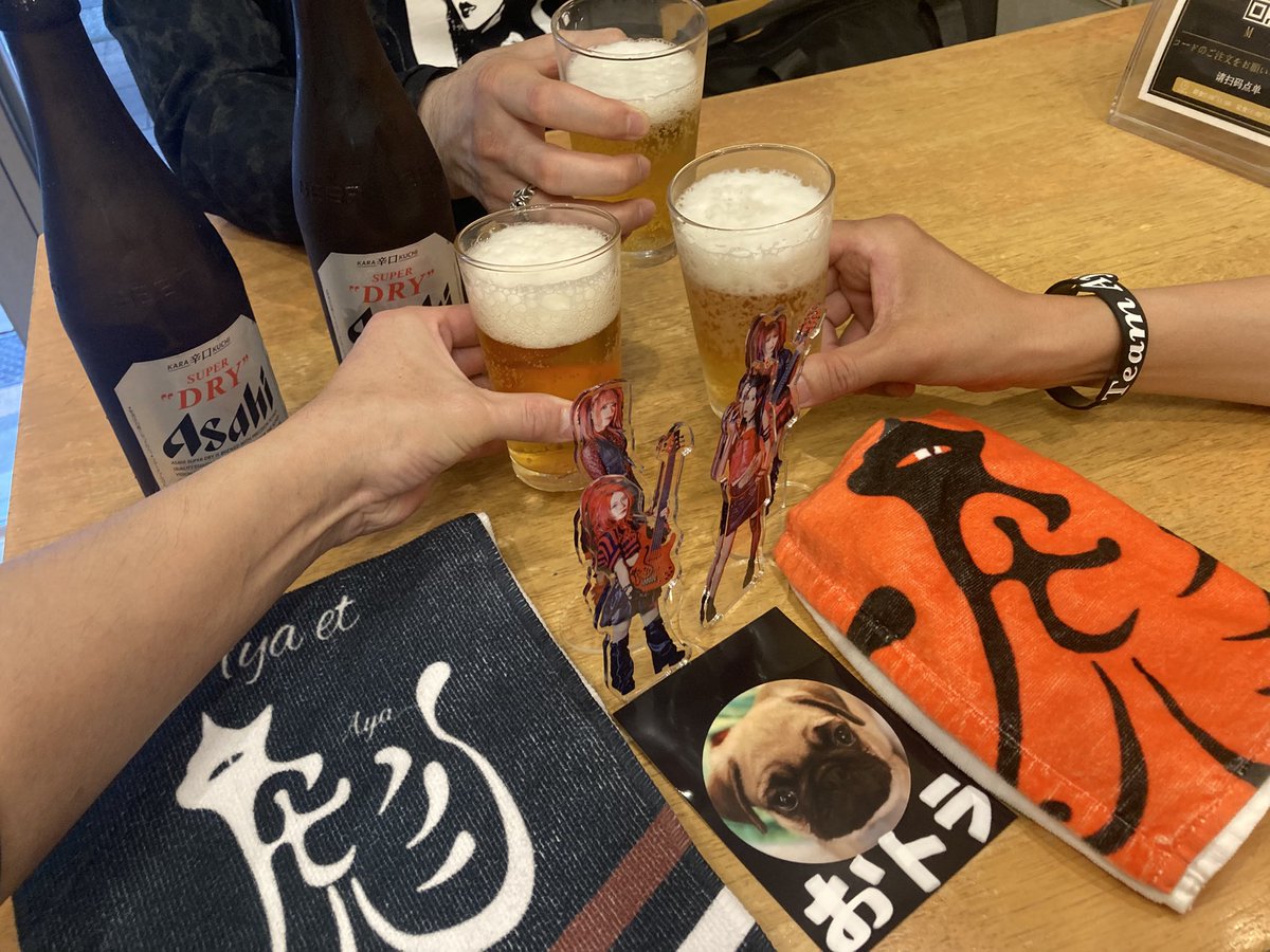 心斎橋の夜が熱く揺れた‼️
#アンダイ 初遠征おめでとうございます✨️✨️
#心斎橋SOMA 楽しかったー🔥🔥
そしてフロアの盛り上がり💥💥
ドカン🚀ドカン🌋に力添え頂いた地元他ファンの方に感謝🥹（泣）💕
音楽って素晴らしい✨️✨️
#UNDYINGWORDS 
これからがスタートですよ‼️
頑張れー🔥❤️‍🔥🔥❤️‍🔥