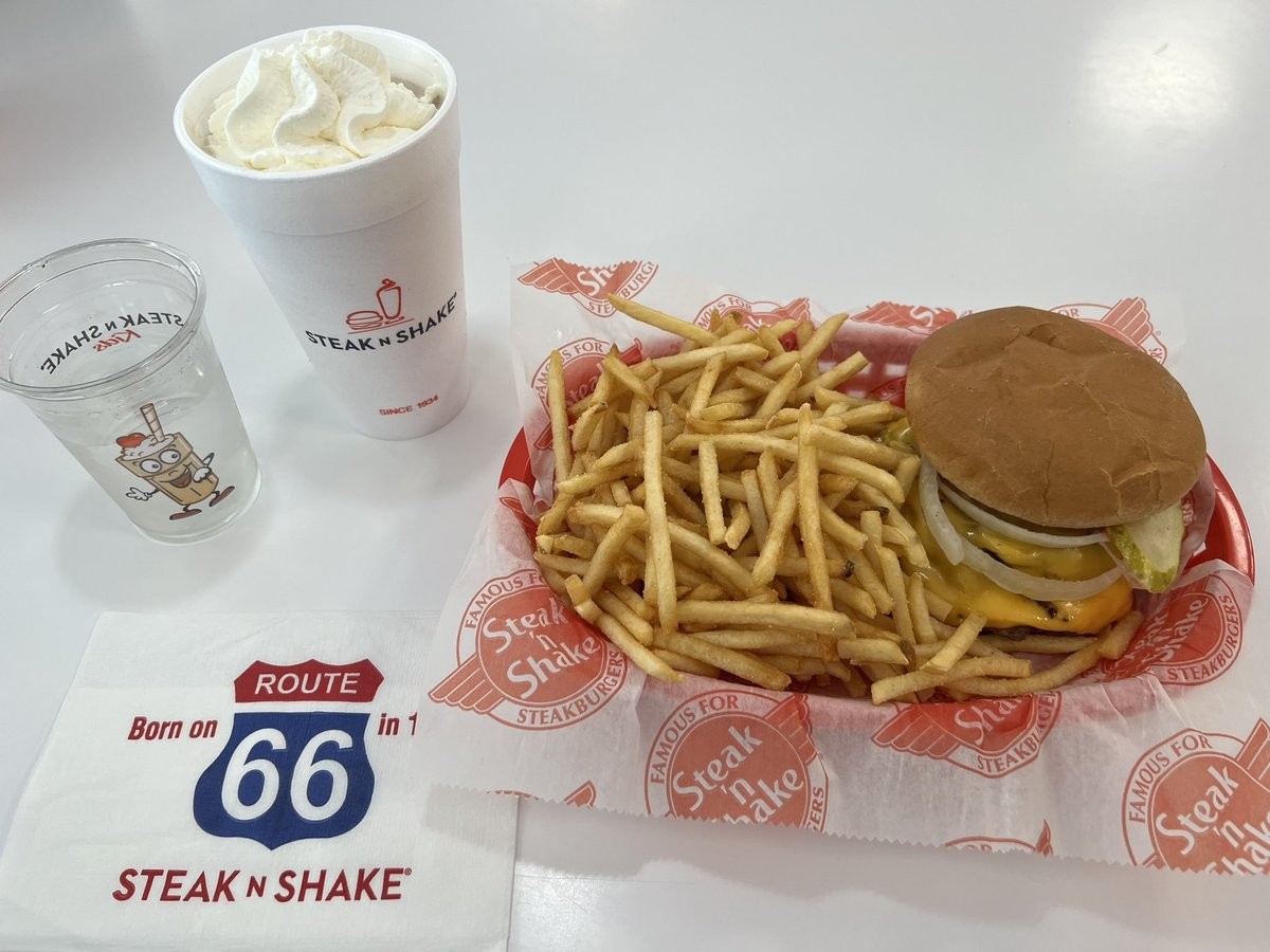 jkovlov's tweet image. Crypto meets cooking - the taste has become even more decentralized

@SteaknShake