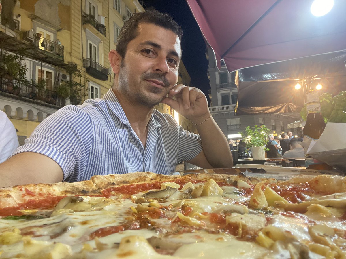 📍NAPOLİ 🇮🇹
🍕 🍺