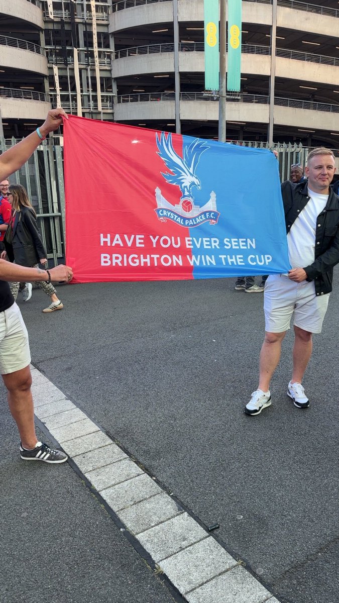 HAVE YOU FUCK ❤️💙