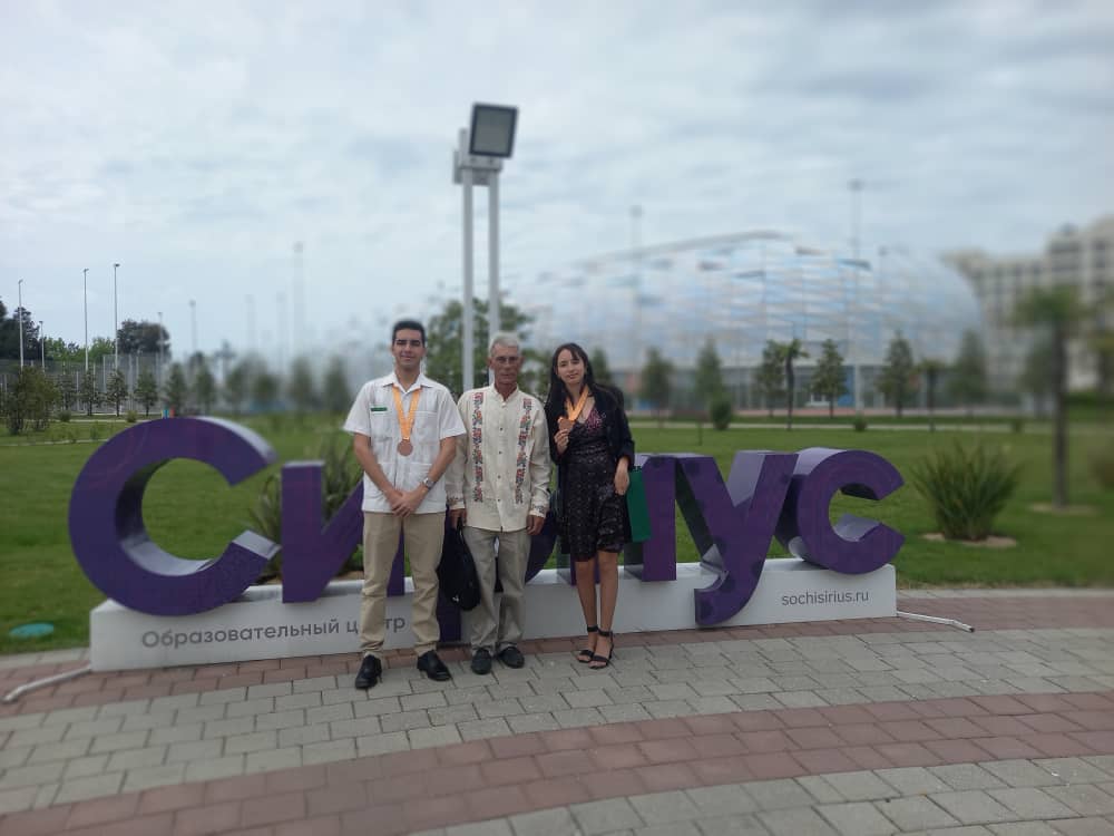 Dos medallas de bronce alcanzó #Cuba en la Olimpiada Internacional de Biología desarrollada en Rusia. Es la primera vez que #Cuba participa en un evento de gran magnitud como este en la especialidad de Biología. 
Un premio a la Educación Cubana. 
🇨🇺¡¡Felicidades, muchachos !!