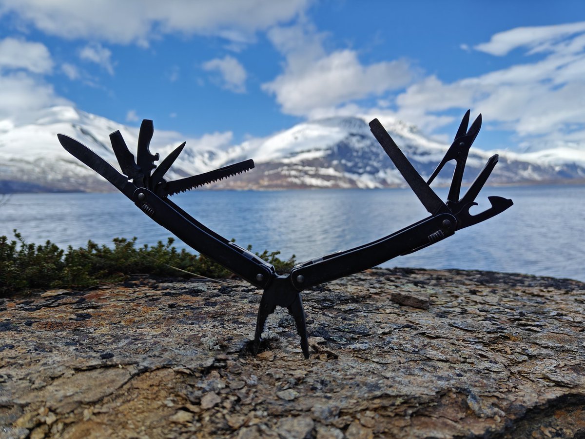 PTL5 kuvaukset jatkuu, vahvaa tekemistä eikä toimiston tapeteissa ole valittamista. #saana  #Norge #Finland #peltsintoinenluonto