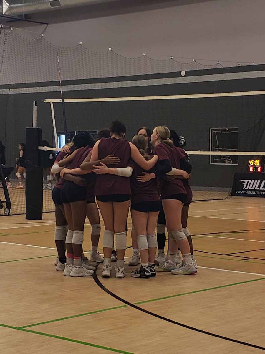 Spring tournament. Senior season loading 

#volleyball #uncommitted #rightside #hitter #opposite #TRINITYturner #classof2026