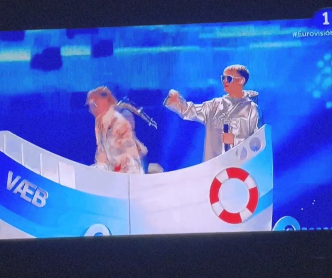 #EurovisionRTVE
#Eurovision2025 
Capitan Pescanova 🚢🚢🚢🚢