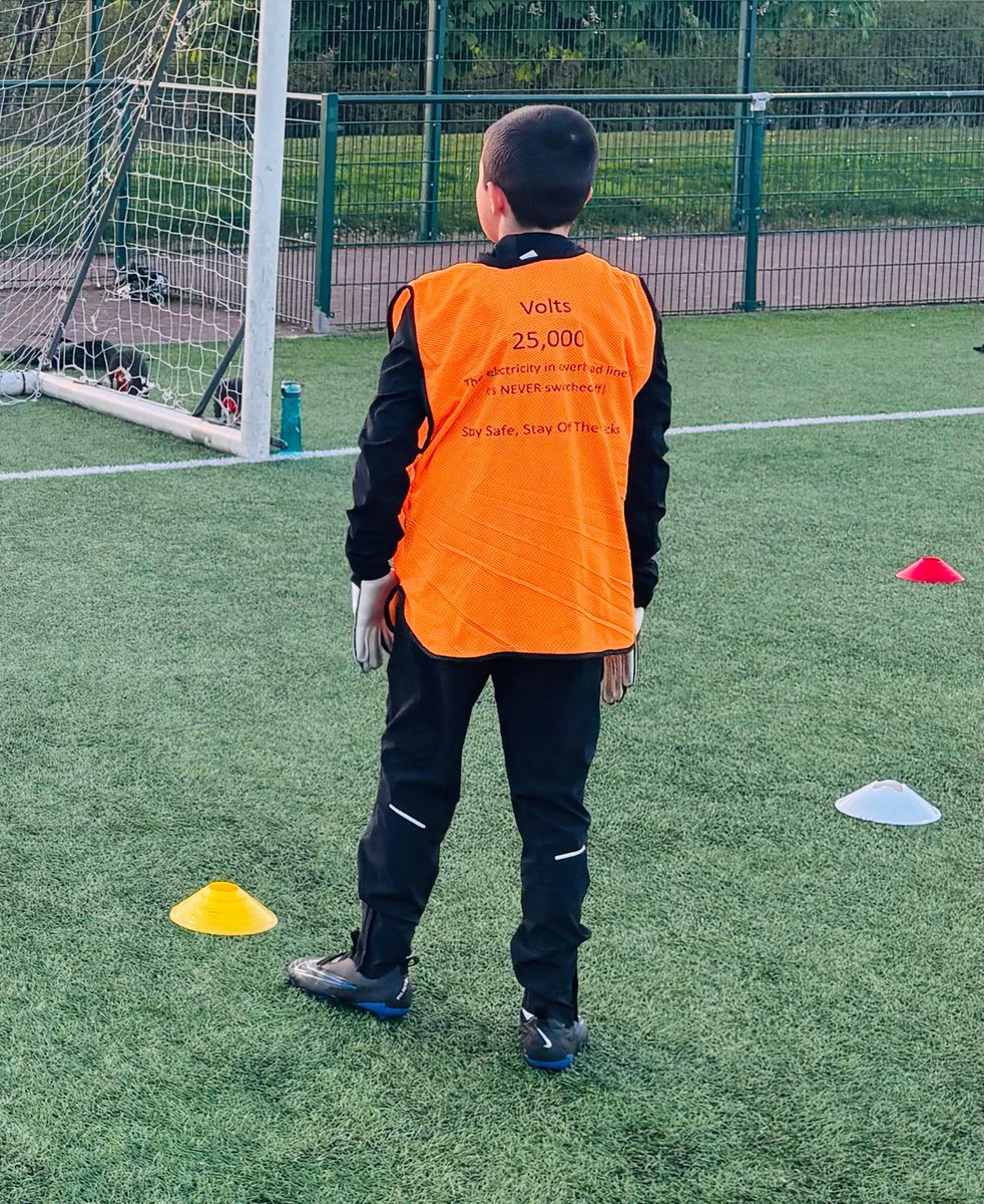 Carbrain Football Club tweet media