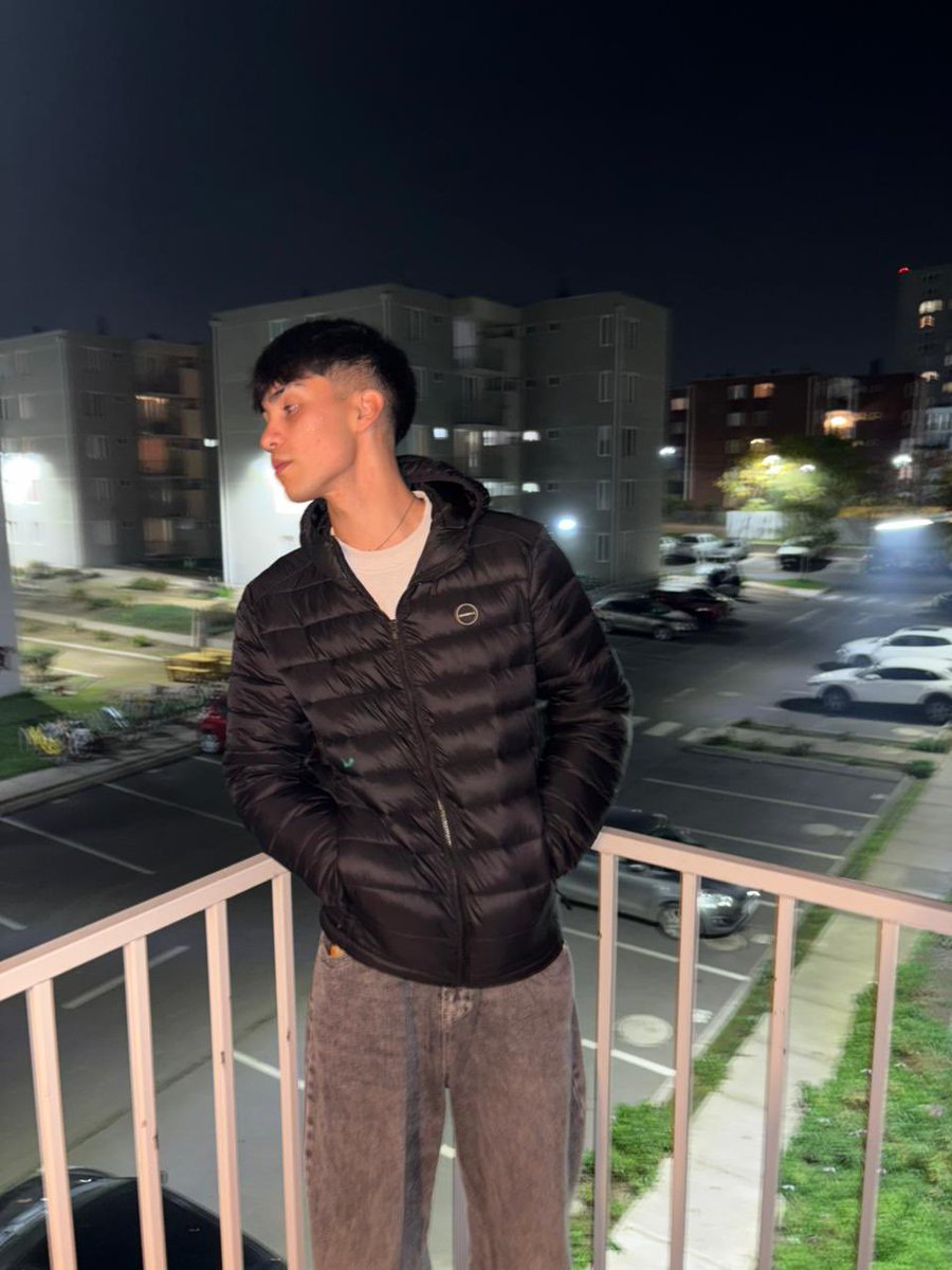 seitamiau's tweet photo. tengo esta caga de X mas tirao https://t.co/cIP3Z2nE0G