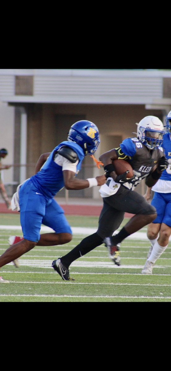 JrDyshon's tweet image. Spring game went crazy! 
Stats: 5 tackles, 1 forced fumble, 2 fumble recoveries 
 🎥 video on the way 
🫶🏾 to my big bro @MylesArterberry  for the drip 
@KleinFootball25 @TheMothersh1p @coachcodutti @CoachZachWill @Bach_30 @Coach_Morton60 @jarrettbailey12 #TheMothersh1p #OGK