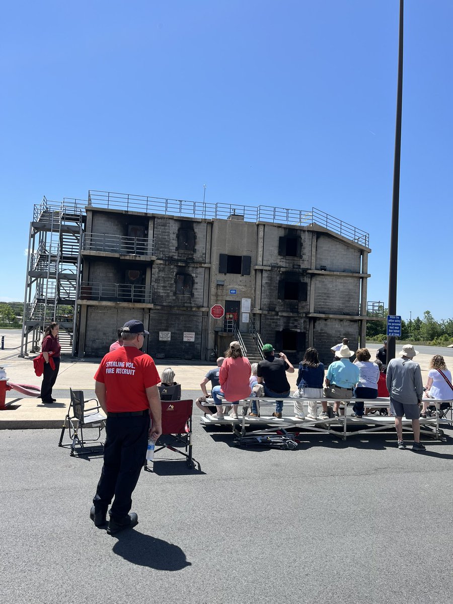 LCFR-DC690 (@lcfr_dc690) on Twitter photo Beautiful day to host the Volunteer Fire Schoolβs Family Day!! <a href="/LoudounFire/">π³πππ
πππ ππππ πΉπππππ</a> #firefighters Beautiful day to host the Volunteer Fire Schoolβs Family Day!! <a href="/LoudounFire/">π³πππ
πππ ππππ πΉπππππ</a> #firefighters