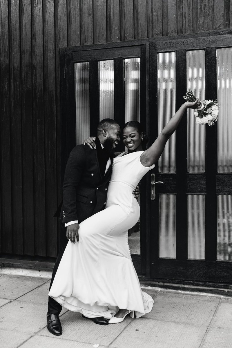 AdwoaaPapabi's tweet photo. Can’t believe I got to marry my best friend 🥹 God, you really do all! https://t.co/dyujAEMD8X