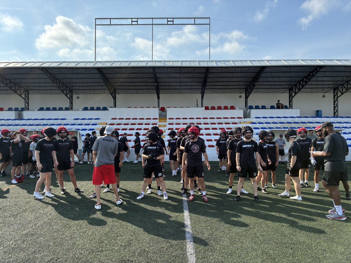 Carnegie Mellon Football tweet media