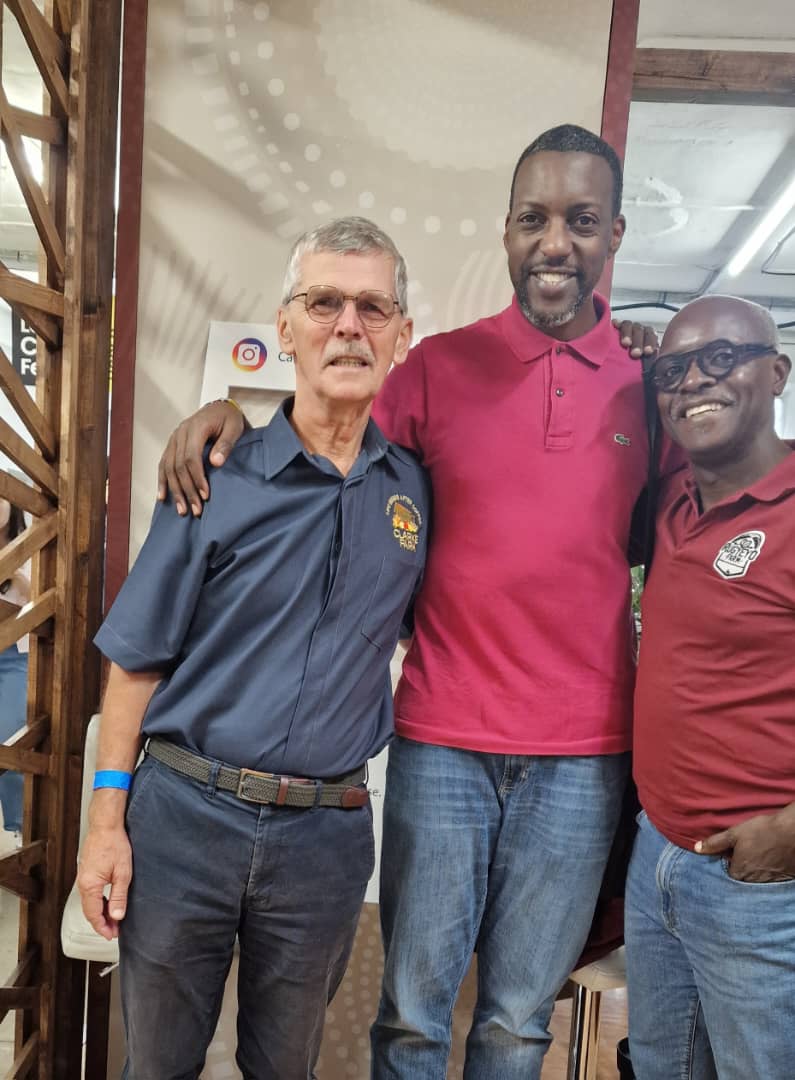 Attended the <a href="/LdnCoffeeFest/">The London Coffee Festival</a> today, celebrating the amazing 🇺🇬 coffee delegation sponsored by <a href="/UKinUganda/">UK in Uganda 🇬🇧 🇺🇬</a> &amp; <a href="/ITCnews/">International Trade Centre (ITC)</a>

Gr8 conversation with <a href="/rkabushenga/">Snr. Cde. Robert Kabushenga</a> <a href="/DrIanClarke/">Dr. Ian Clarke</a> <a href="/KBarigye/">Kenneth Barigye</a>! Uganda’s coffee shines on the global stage!

#LondonCoffeeFestival #UgandanCoffee
 #UgCoffee