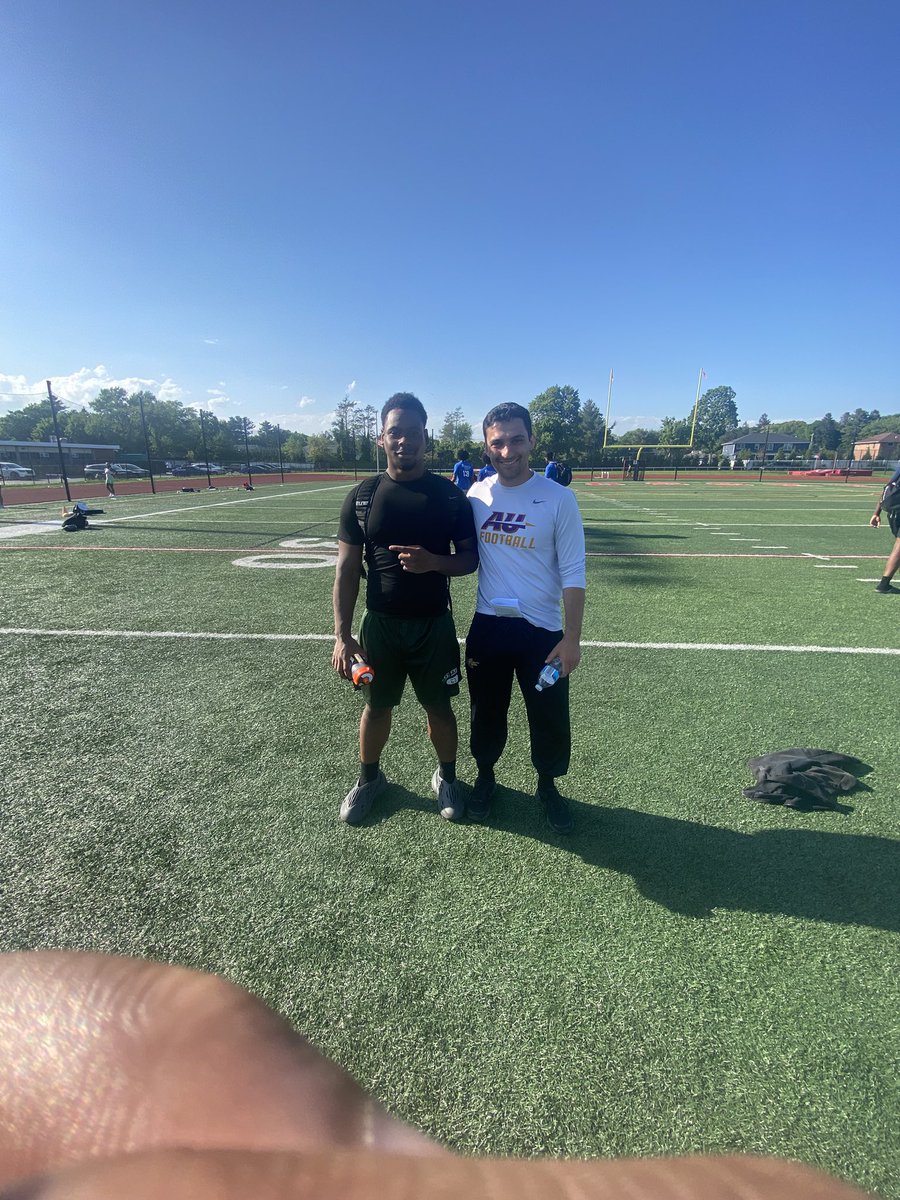 Kirkley Grant (@grantkirkley) on Twitter photo Had an amazing time competing and showing out infront of coach <a href="/CoachMilesAU/">Hunter Miles</a>!
Can't wait to keep building our relationship !!
<a href="/CoachInnes99/">Tommy Innes</a>
<a href="/whoisMrA/">Mr. A / Coach Kareem Agoro</a>
<a href="/Elmont_Football/">Elmont Football</a> <a href="/ClubElmont/">Elmont Memorial Spartan Club</a>
<a href="/CoachPayne99/">Coach Payne, ISSA CPT</a> Had an amazing time competing and showing out infront of coach <a href="/CoachMilesAU/">Hunter Miles</a>!
Can't wait to keep building our relationship !!
<a href="/CoachInnes99/">Tommy Innes</a>
<a href="/whoisMrA/">Mr. A / Coach Kareem Agoro</a>
<a href="/Elmont_Football/">Elmont Football</a> <a href="/ClubElmont/">Elmont Memorial Spartan Club</a>
<a href="/CoachPayne99/">Coach Payne, ISSA CPT</a>