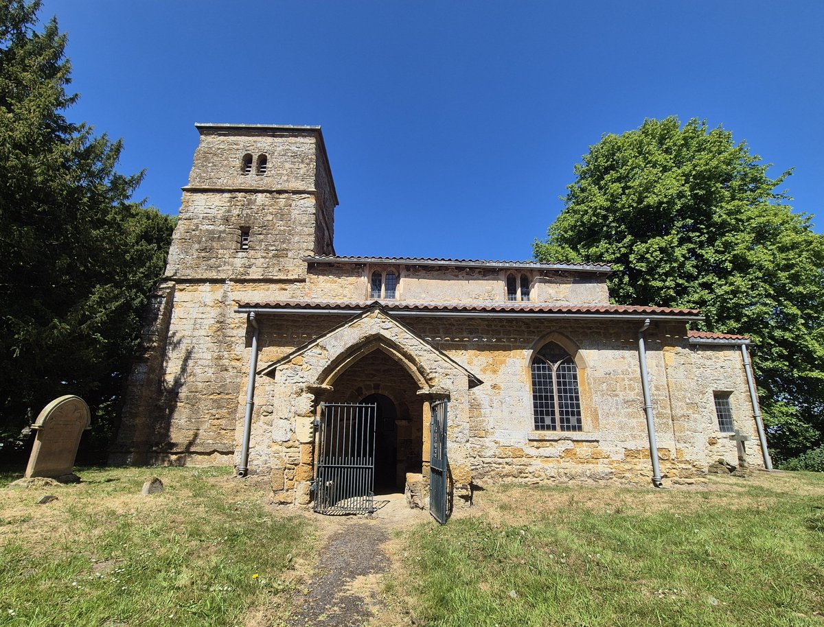 AlabasterMiss's tweet image. Sometimes you just feel that a space is going to be something special as soon as you peep through the door...
Kingerby.