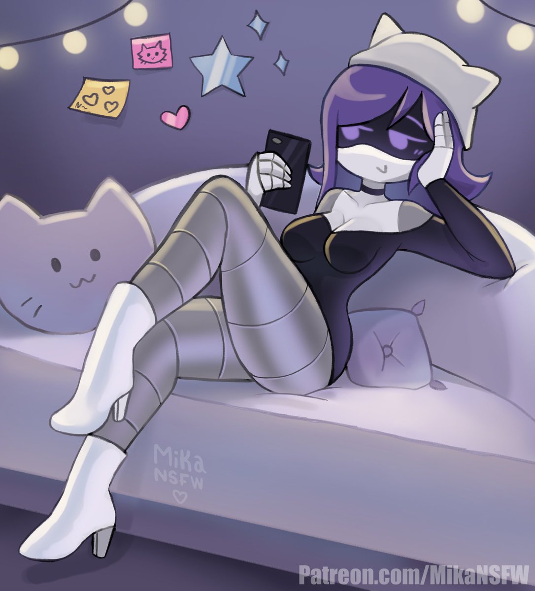 Nori chatting with Uzi's boyfriend