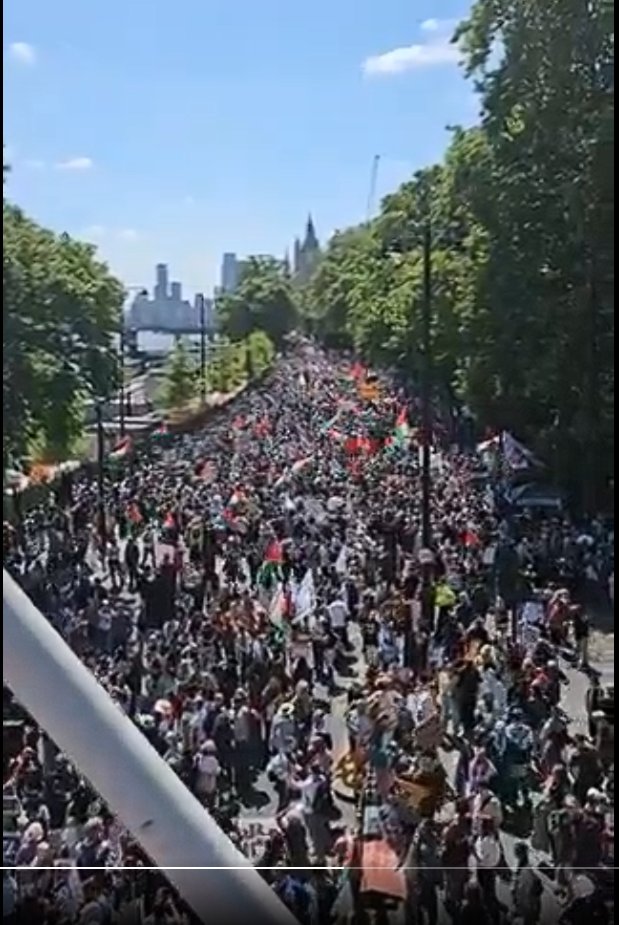 PeteWTMk2's tweet image. T&apos;was obviously a very &quot;newsworthy&quot; event.🇵🇸✊😐
@BBCPolitics+@BBCNews are #Genocide-enablers &amp;amp; shamefully 𝐬𝐞𝐥𝐞𝐜𝐭𝐢𝐯𝐞 reporters... 😠#BBCNotFitForPurpose!!!
x.com/i/status/19237…