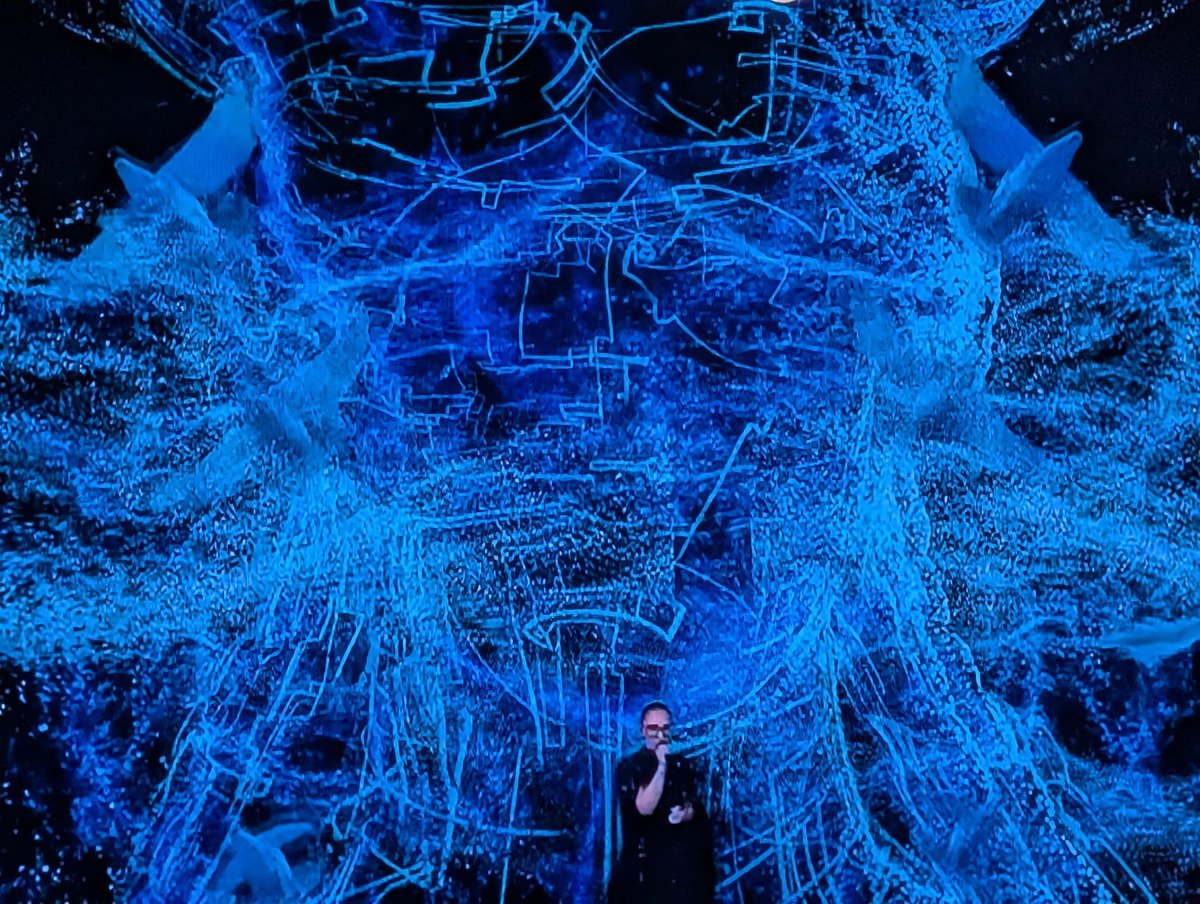 Staging is amazing Greece. Good job #Eurovision2025