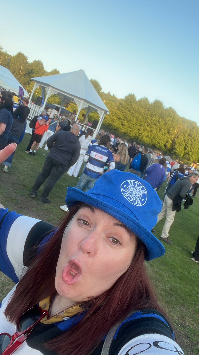 franandrews27's tweet photo. My idea of a good day out! @BathRugby #recfest https://t.co/eOlUaggCfV