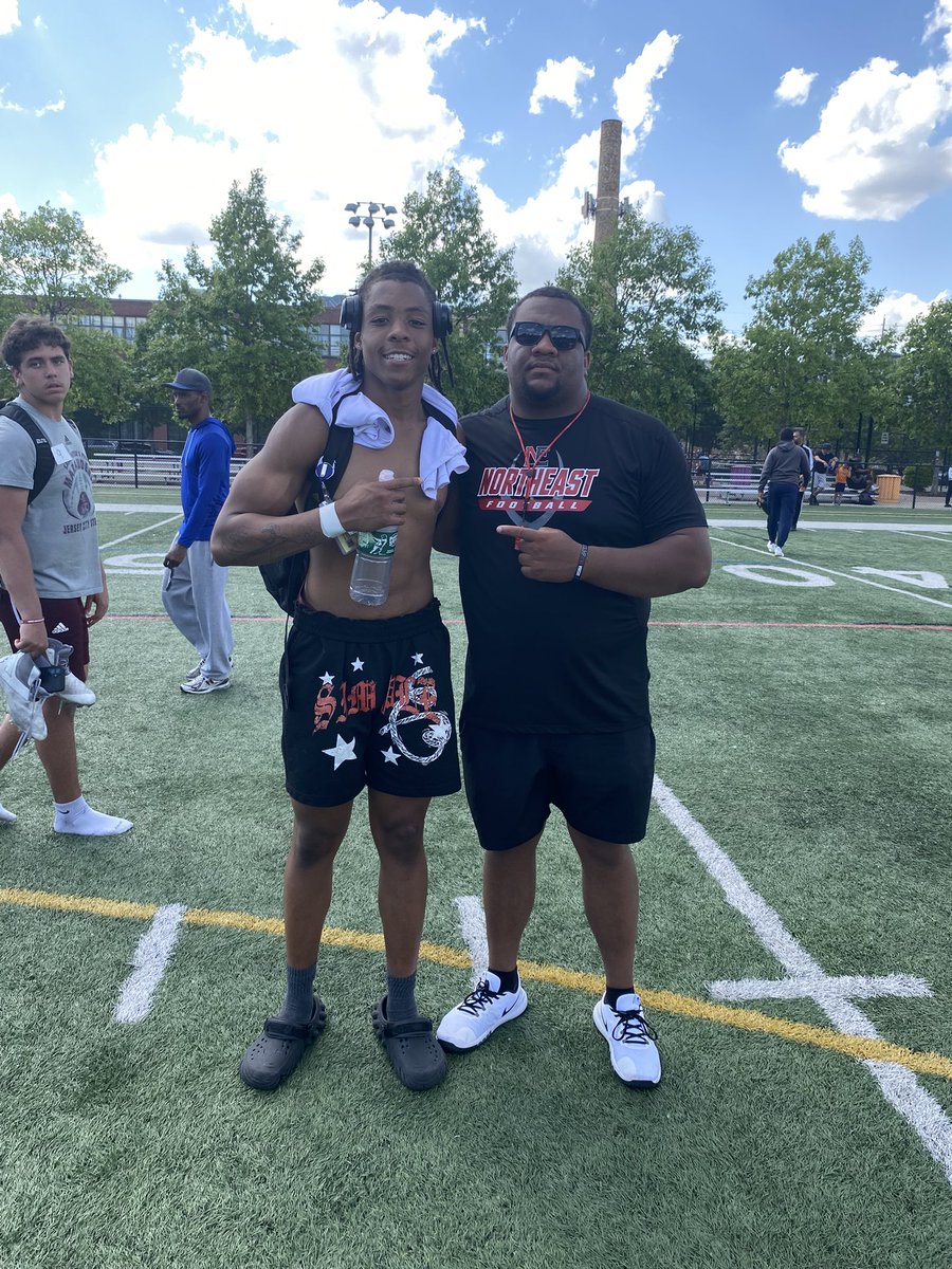 Ronelle Nimneh (@nimneh_ronelle) on Twitter photo won linebacker mvp today at Recruit Nation college prospect showcase wanna thank <a href="/Coach/">Coach</a>WatkinsUNH <a href="/CoachLance2020/">Coach Lance 🏴☠️🏴☠️</a> <a href="/CoachRambo1/">Coach “Rambo” Pearson</a> <a href="/Coach_BPerkins/">Brandon Perkins</a> @coach Keith for giving me the opportunity to showcase my talent today ! 🏈
#AGTG won linebacker mvp today at Recruit Nation college prospect showcase wanna thank <a href="/Coach/">Coach</a>WatkinsUNH <a href="/CoachLance2020/">Coach Lance 🏴☠️🏴☠️</a> <a href="/CoachRambo1/">Coach “Rambo” Pearson</a> <a href="/Coach_BPerkins/">Brandon Perkins</a> @coach Keith for giving me the opportunity to showcase my talent today ! 🏈
#AGTG