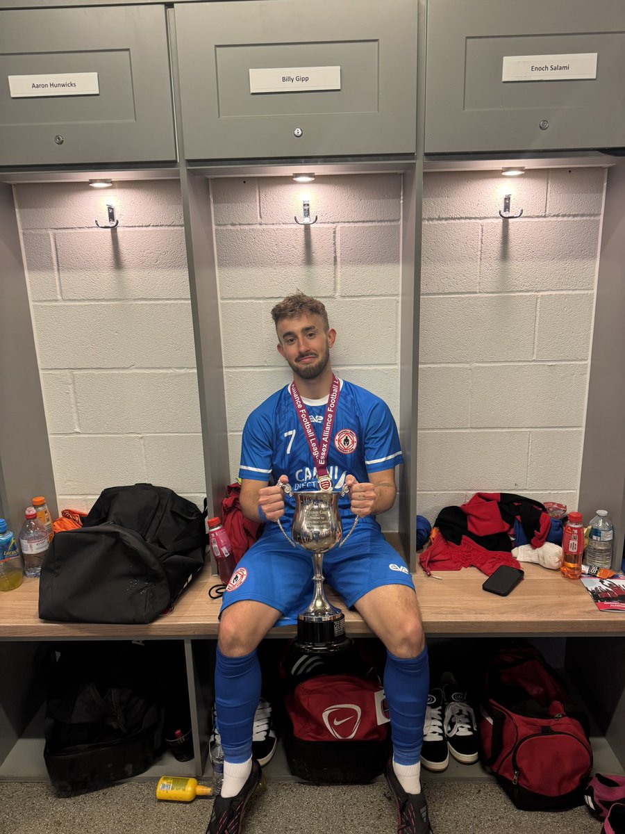 BillyGipp's tweet photo. Season done… 
18⚽️9🅰️
27G/A 🤝🏼
Ended it with a cup and created history for @CH_SpartansFC ❤️ https://t.co/SmGWmxuBst