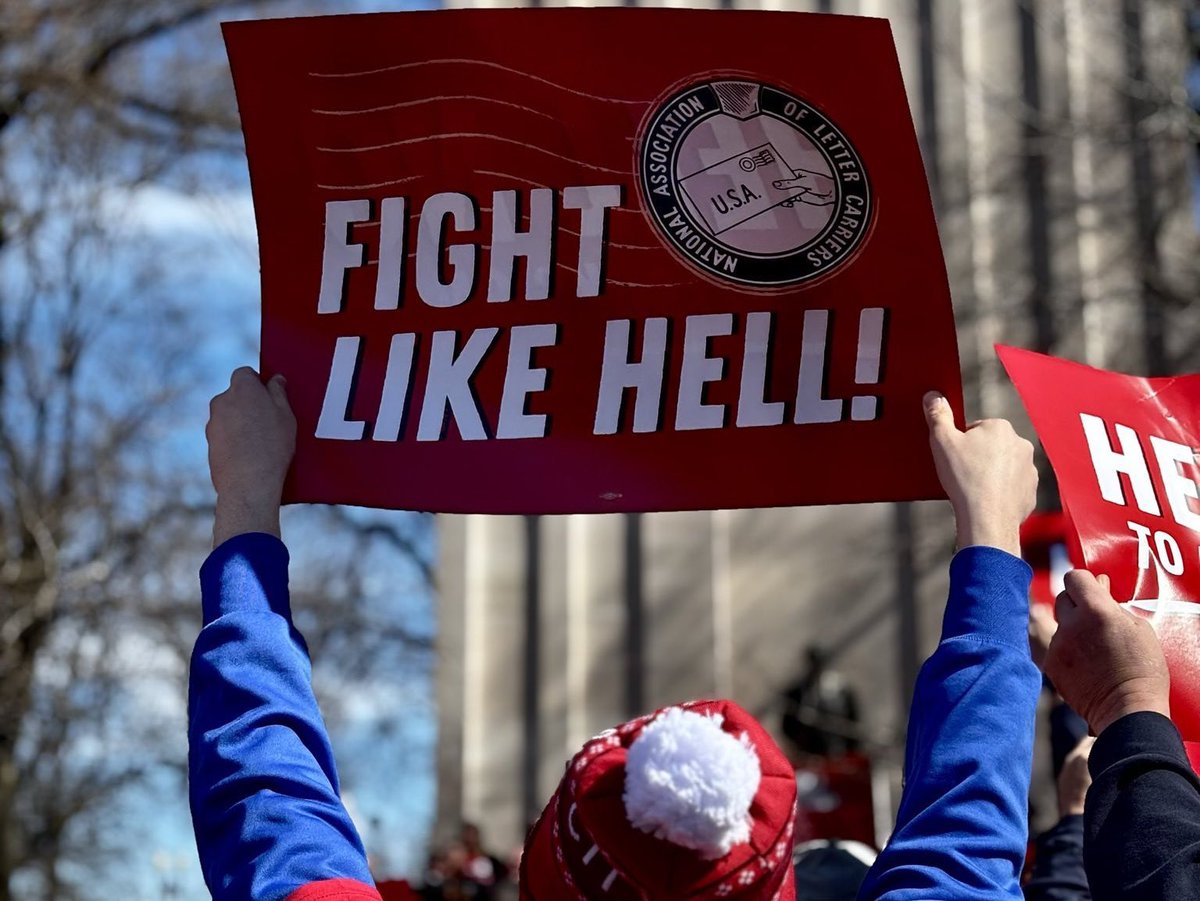 AFLCIO's tweet photo. The workers united will never be defeated! ✊ https://t.co/cQUsqETSwa