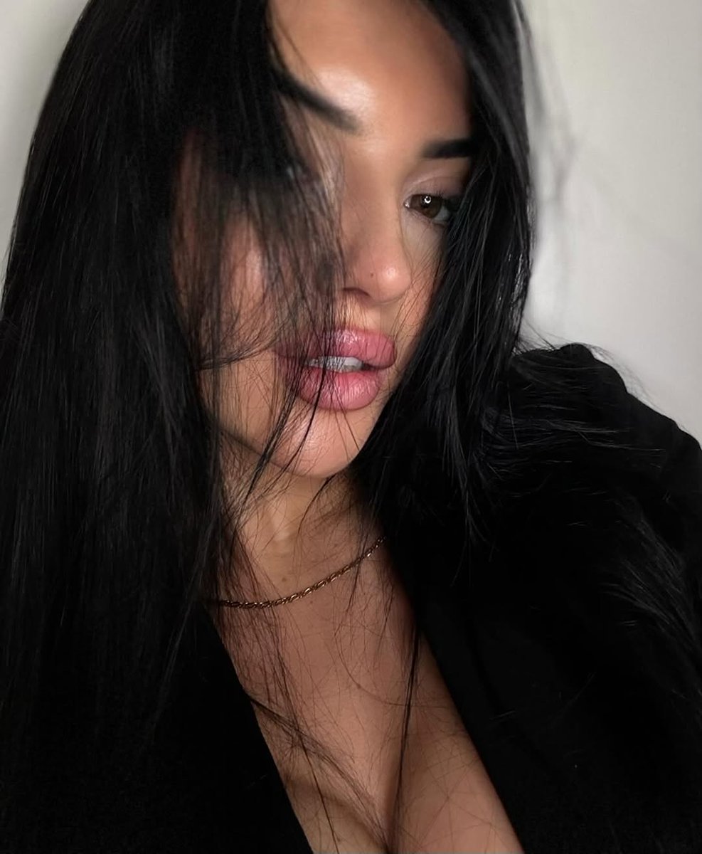 Goodnight everyone! 🌒 

Sweet dreams 😴