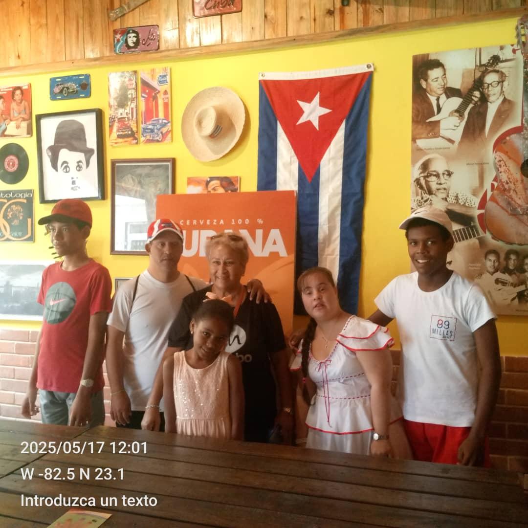 YanirisHernnde7's tweet image. Celebra #ACPDI el Día Internacional de la Familia, con actividades recreativas y culturales. 🥳 
#QueNoQuedeNadieAtrás 
@MTSS_CUBA