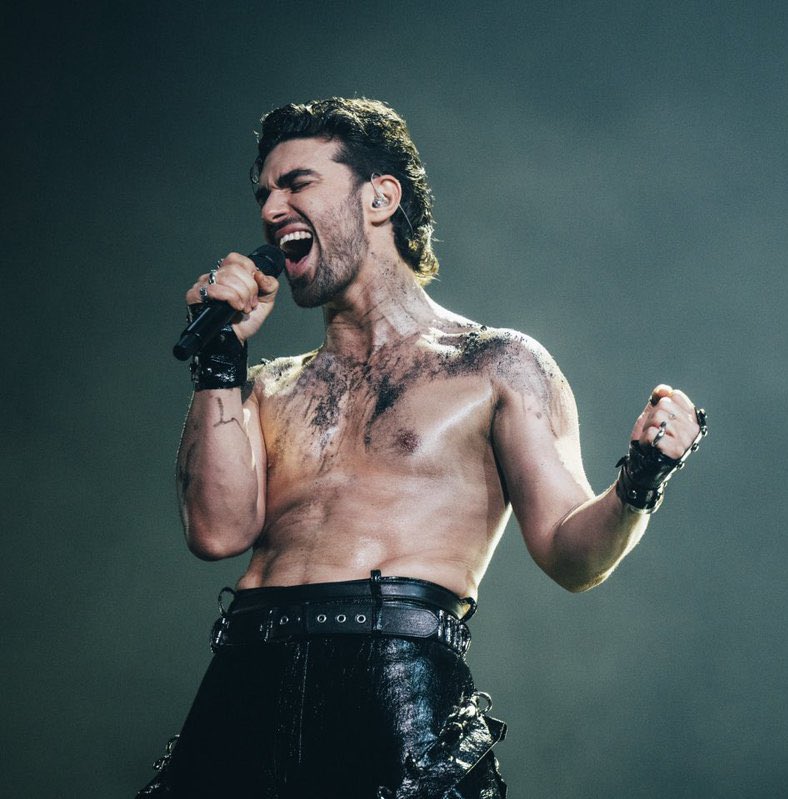 qhagomemato's tweet image. bisexualidad en su máxima expresión supongo #EurovisionRTVE