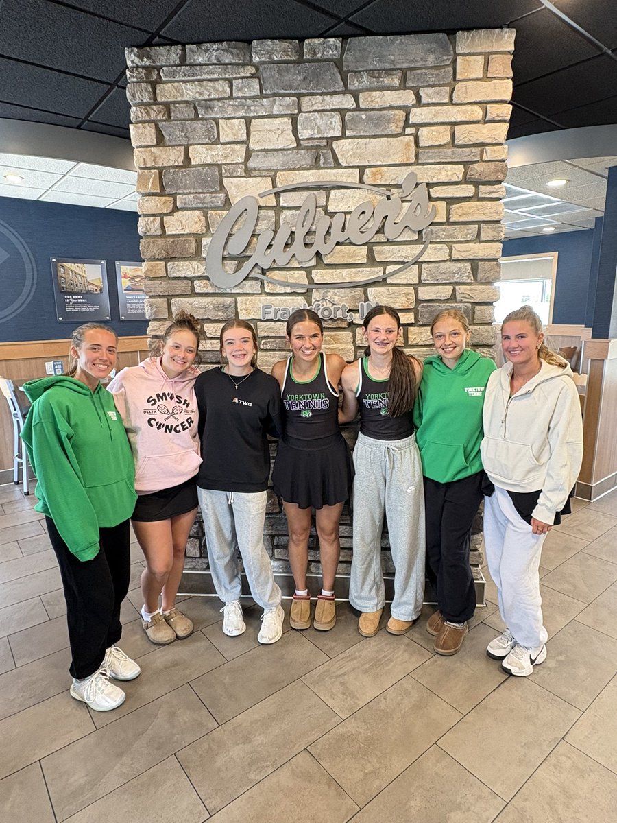Yorktown Tennis (@yhsgirlstennis) on Twitter photo 