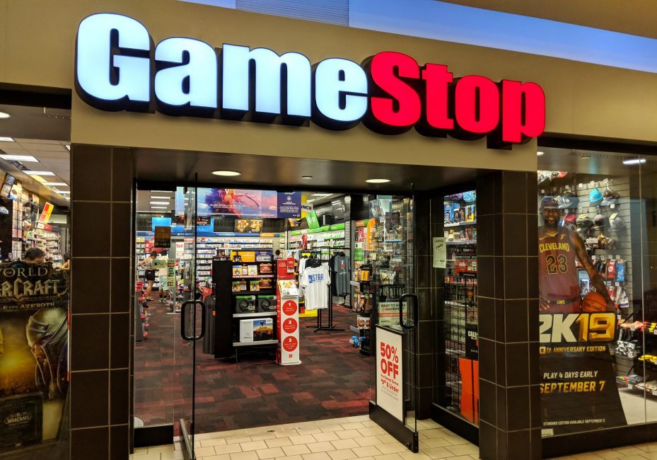 gaming_leaker's tweet image. GameStop is rumored to be selling video games in exchange for money.