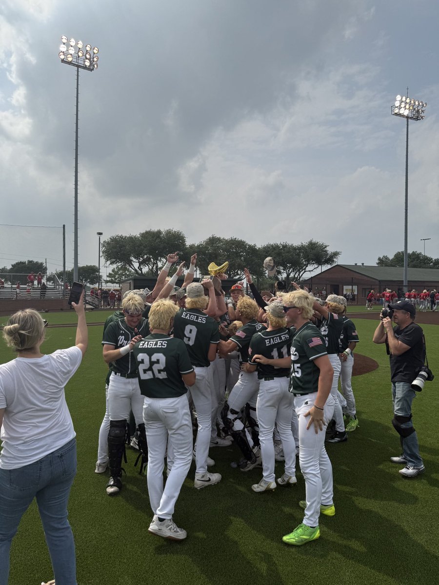 Nick Jones tweet media