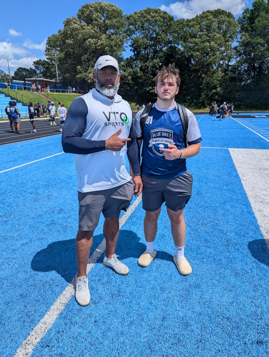 C_blev34's tweet image. Had a great time putting in work @BlueGreyFB combine‼️
@Its_Coach_A 
@CoachTyy
