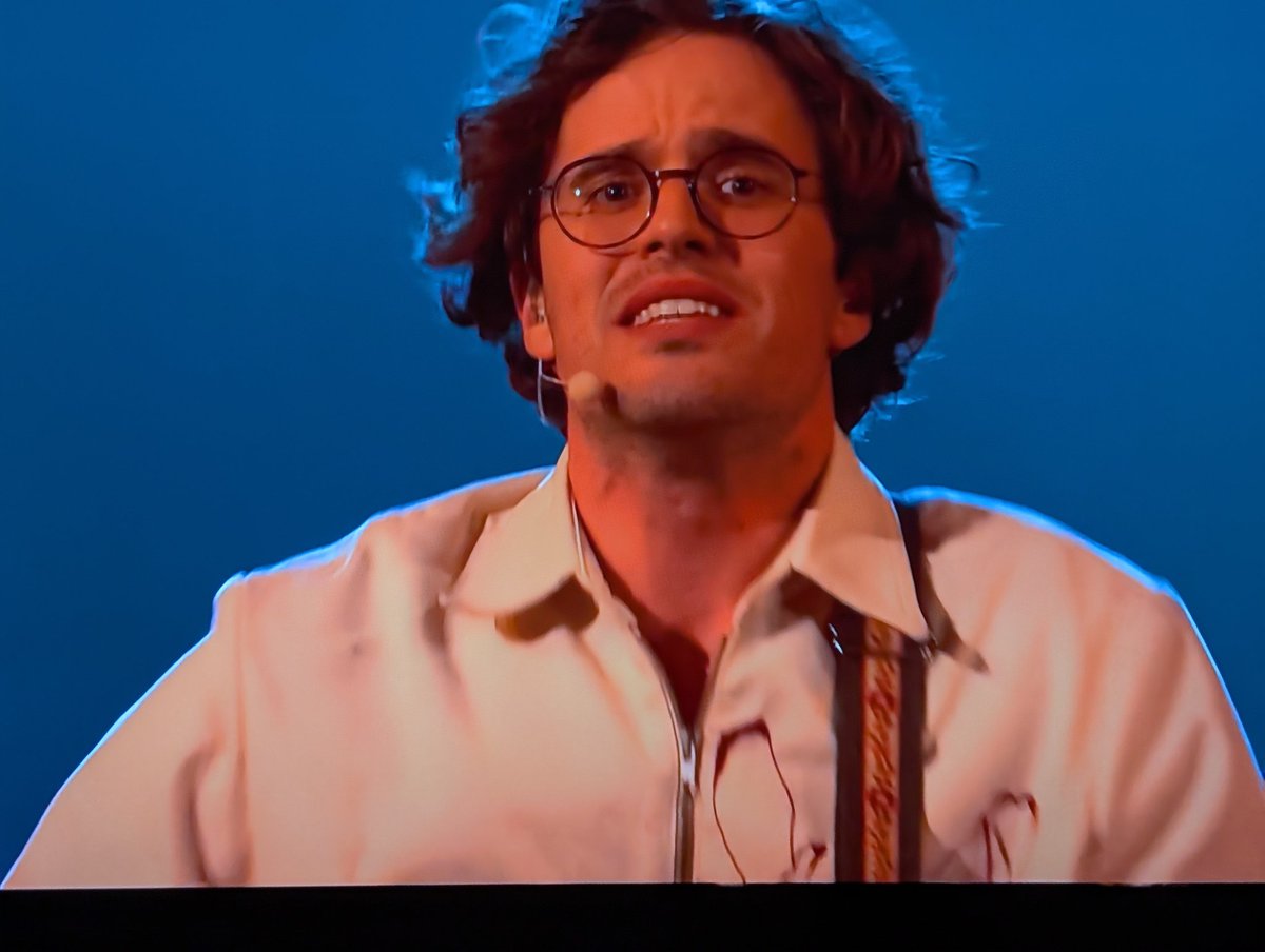 Such an earnest performance by Portugal - sweet song, but not a winner for this competition #Eurovision2025