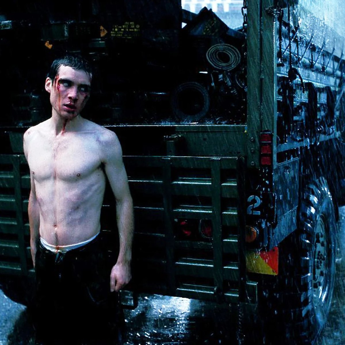 "There's no government. No army. No police. No TV, no radio, no electricity. You're the first uninfected person we've seen in six days."

28 DAYS LATER. 
May 21st.
drafthouse.com/show/28-days-l…