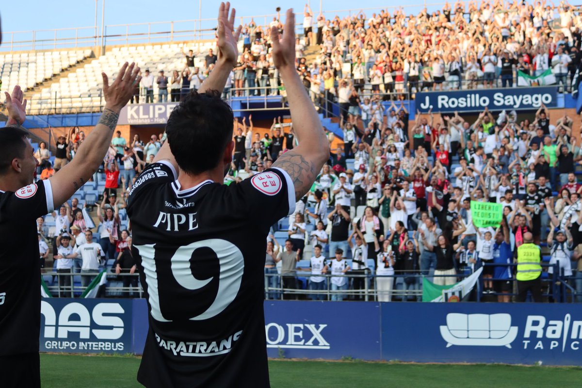 ⚔️ Habéis estado en la peores… 

⚪️⚫️ ¡Vamos a disfrutar de las mejores con vosotros! ⚪️⚫️

4️⃣ <a href="/ManuelBonaque/">ManuelBonaque</a> 
1️⃣9️⃣ <a href="/felipe2alfonso/">Felipe Alfonso</a>