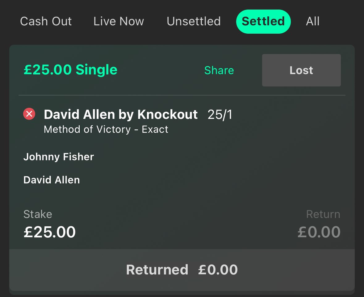 LouiHanson's tweet photo. Are these for real? @bet365 #FisherAllen2 https://t.co/JcWwTwU8JT