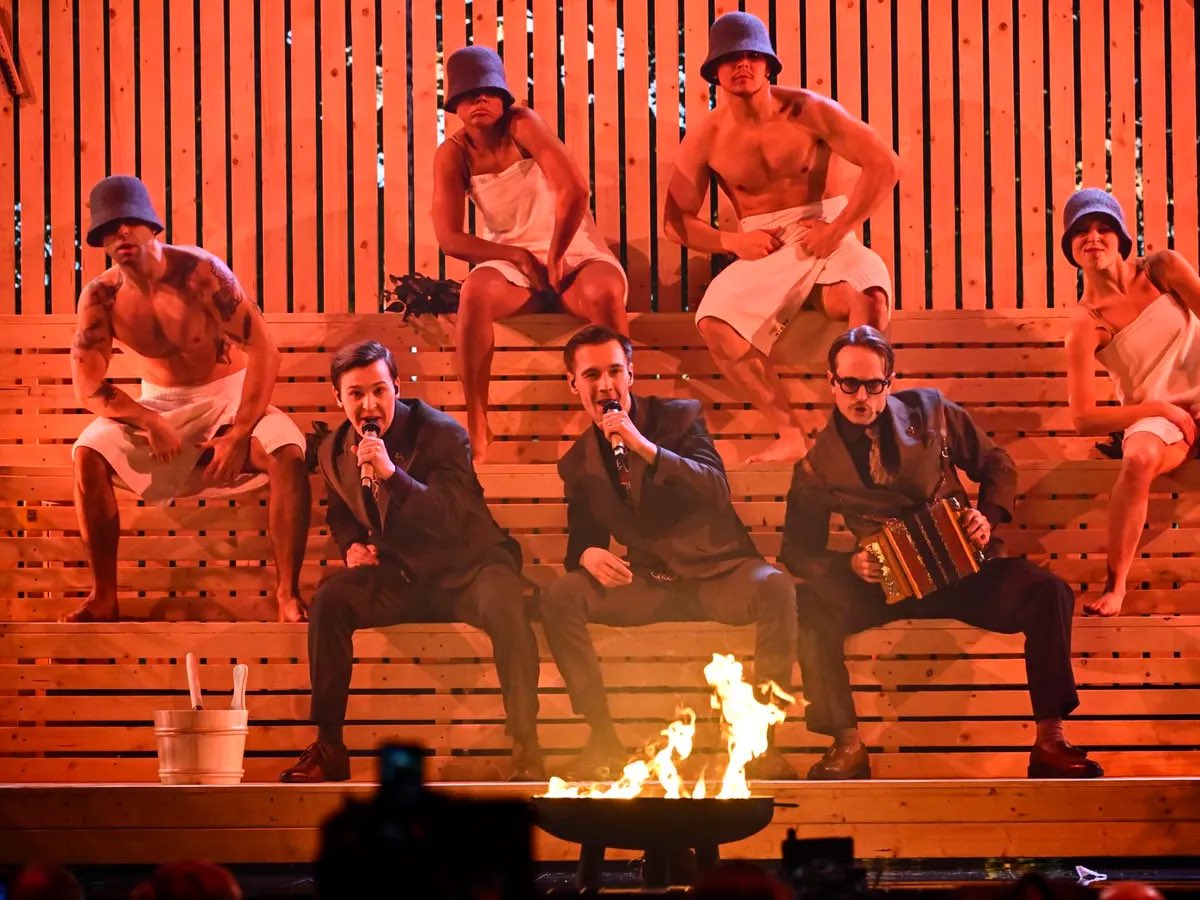 Se lo lleva Suecia. 0 dudas.

#Eurovision2025 
#EurovisiónRTVE