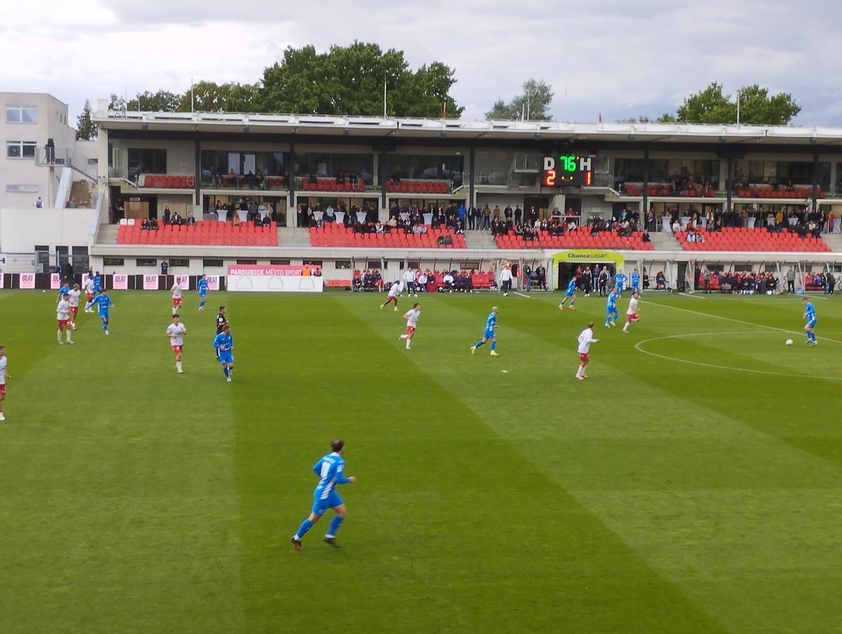 Pe_Ku9's tweet photo. FK Pardubice-FKMB 2:1 
✅slušný výkon běhavého Stránského korunovaný golem⚽
❌vůbec nepřijel Boleslavský kotel. https://t.co/Hx1XRNh17O