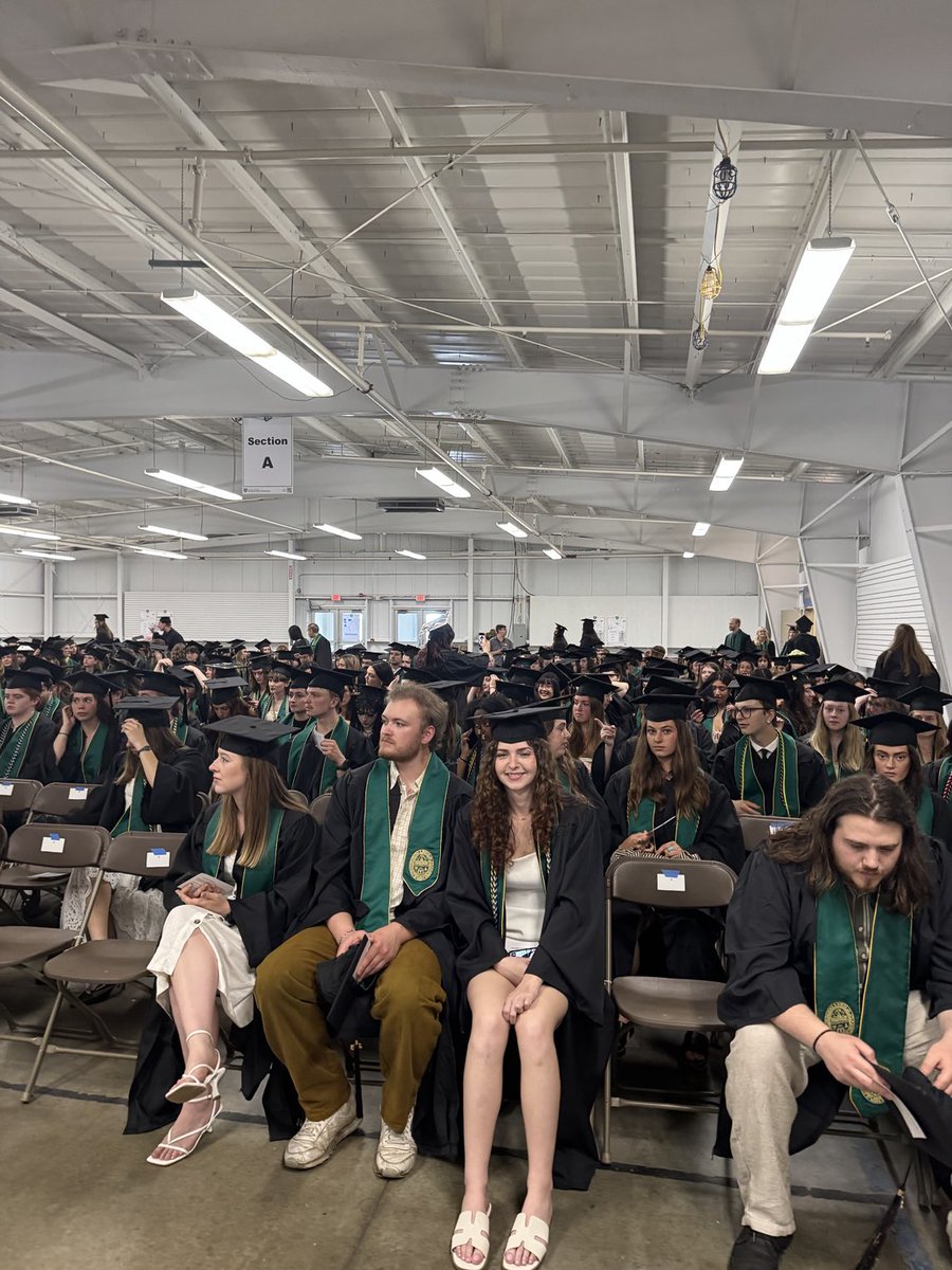 UVMPattyPrelock's tweet image. Congratulations to graduating students @uvmvermont @UVM_RSENR - go out and make a difference!