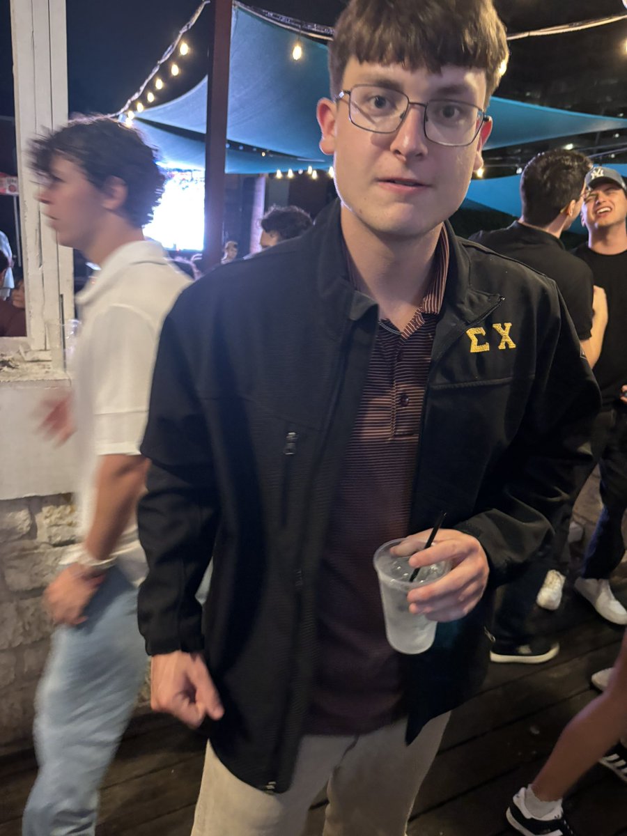 klintkubiak504's tweet photo. Since their incident sigma chi bidding has clearly gotten lazy https://t.co/V8N7Oyz49b