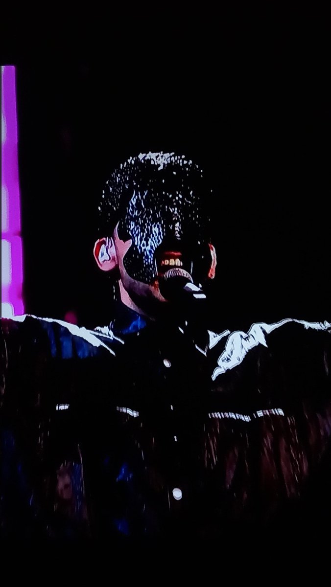 Cuando salgo de la ducha y me miro al espejo #EurovisiónRTVE