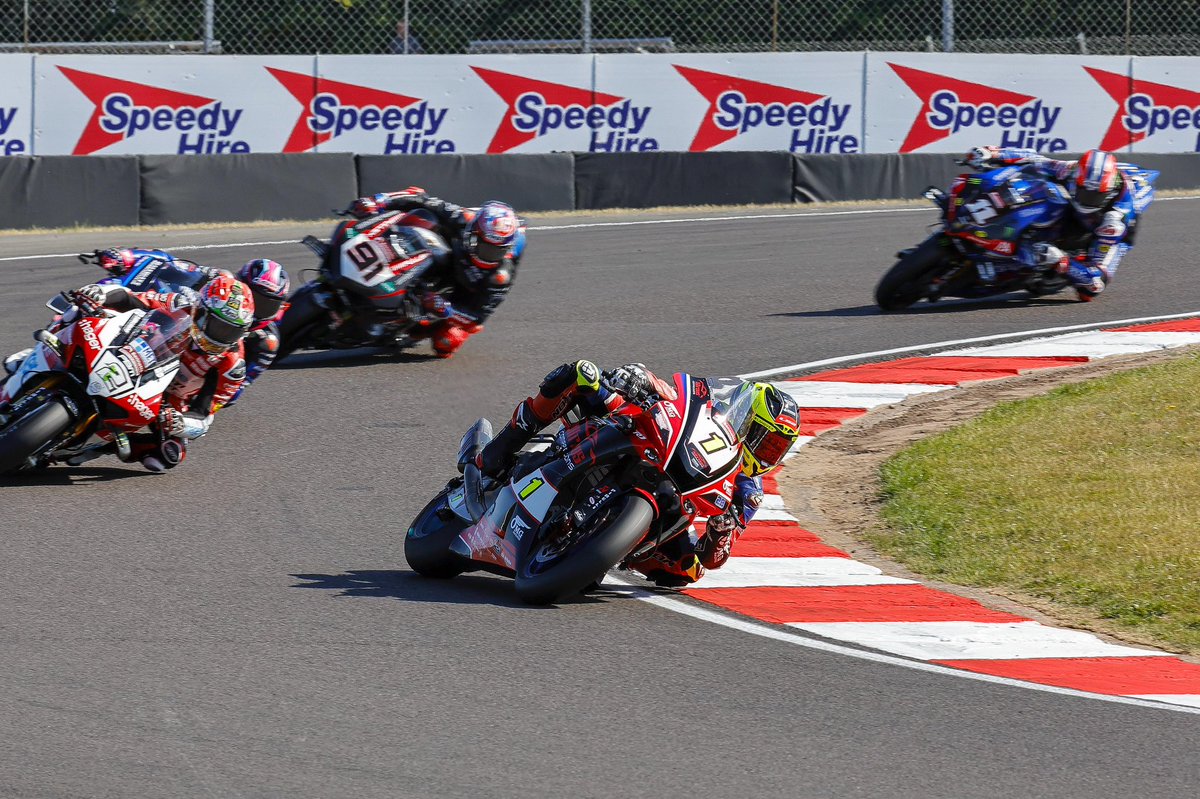 OMG Racing Yamaha (@omgracinguk) on Twitter photo Back on the Podium for <a href="/kyleryde/">kyle ryde</a> today in Race One here at <a href="/DoningtonParkUK/">Donington Park</a>
Not only that, he qualified P2, finished P2 and set a NEW LAP RECORD 💪
Two more races tomorrow <a href="/OfficialBSB/">Bennetts British Superbike Championship</a> 🤩
#BSB2025 #NitrousCompetitions #omgracinguk Back on the Podium for <a href="/kyleryde/">kyle ryde</a> today in Race One here at <a href="/DoningtonParkUK/">Donington Park</a>
Not only that, he qualified P2, finished P2 and set a NEW LAP RECORD 💪
Two more races tomorrow <a href="/OfficialBSB/">Bennetts British Superbike Championship</a> 🤩
#BSB2025 #NitrousCompetitions #omgracinguk