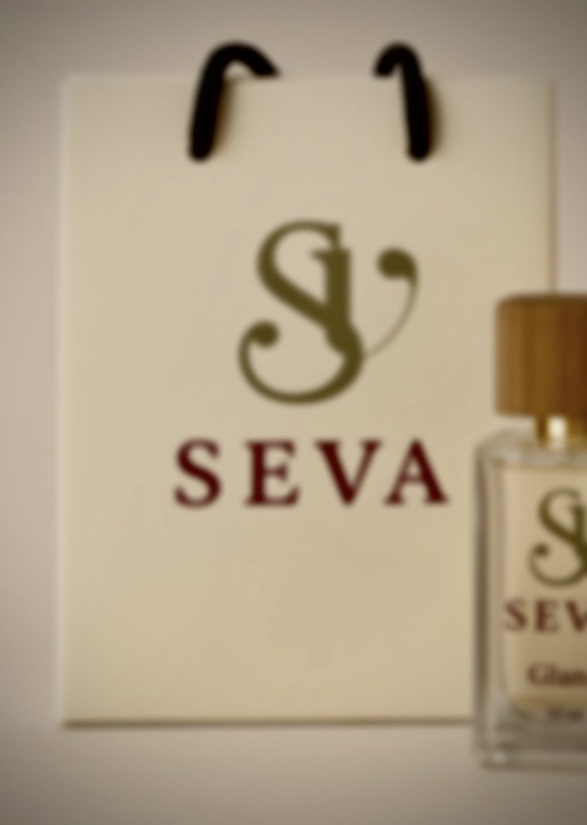 قريبًا ⏳
حين يجتمع الإبداع بالرقي في زجاجة واحدة ..