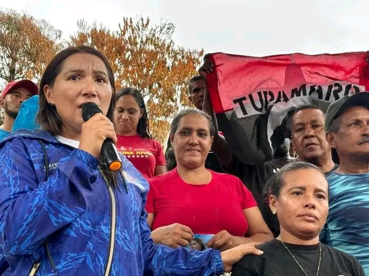 RiberoMRT's tweet photo. MRT.. acompañamiento de la visita Joanna carrillo a la comunidad de javillar parroquia Rendón ,  , 
Participantes militantes y simpatizantes de la parroquia Rendón https://t.co/loNzKa7uYi