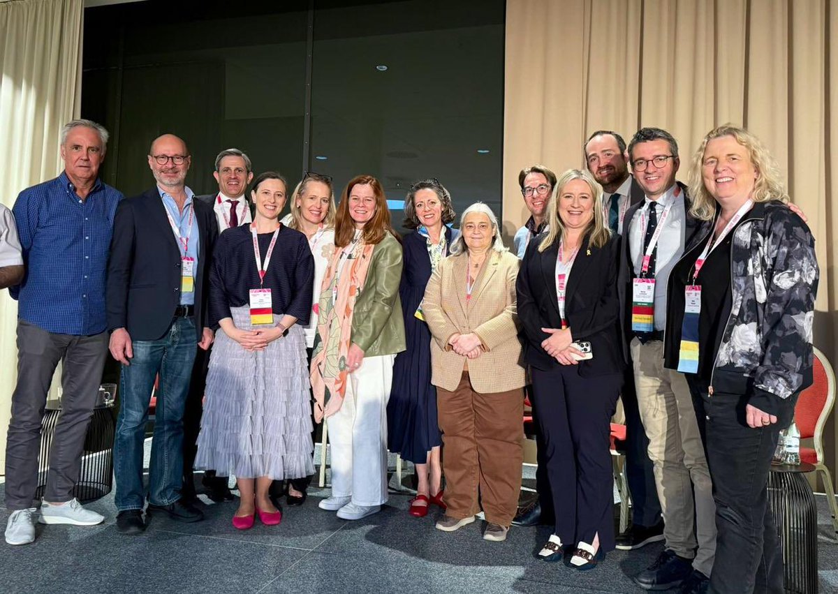 Pablo Mando (@pablomando) on Twitter photo It’s been an honor and privilege to have been part of the faculty of BCY at #ESMOBreast25 A growing community working for the young patients with BC. Thank you <a href="/matteolambe/">Matteo Lambertini, MD PhD</a> and Dr Paluch-Shimon 👏👏👏 <a href="/AnnPartridgeMD/">Ann Partridge MD, MPH</a> <a href="/KalinskyKevin/">Kevin Kalinsky, MD, MS, FASCO</a> <a href="/breastDoktor/">Peter Dubsky</a> <a href="/RebeccaDSing/">Rebecca Dent</a> <a href="/Icro_Meattini/">Icro Meattini</a> It’s been an honor and privilege to have been part of the faculty of BCY at #ESMOBreast25 A growing community working for the young patients with BC. Thank you <a href="/matteolambe/">Matteo Lambertini, MD PhD</a> and Dr Paluch-Shimon 👏👏👏 <a href="/AnnPartridgeMD/">Ann Partridge MD, MPH</a> <a href="/KalinskyKevin/">Kevin Kalinsky, MD, MS, FASCO</a> <a href="/breastDoktor/">Peter Dubsky</a> <a href="/RebeccaDSing/">Rebecca Dent</a> <a href="/Icro_Meattini/">Icro Meattini</a>
