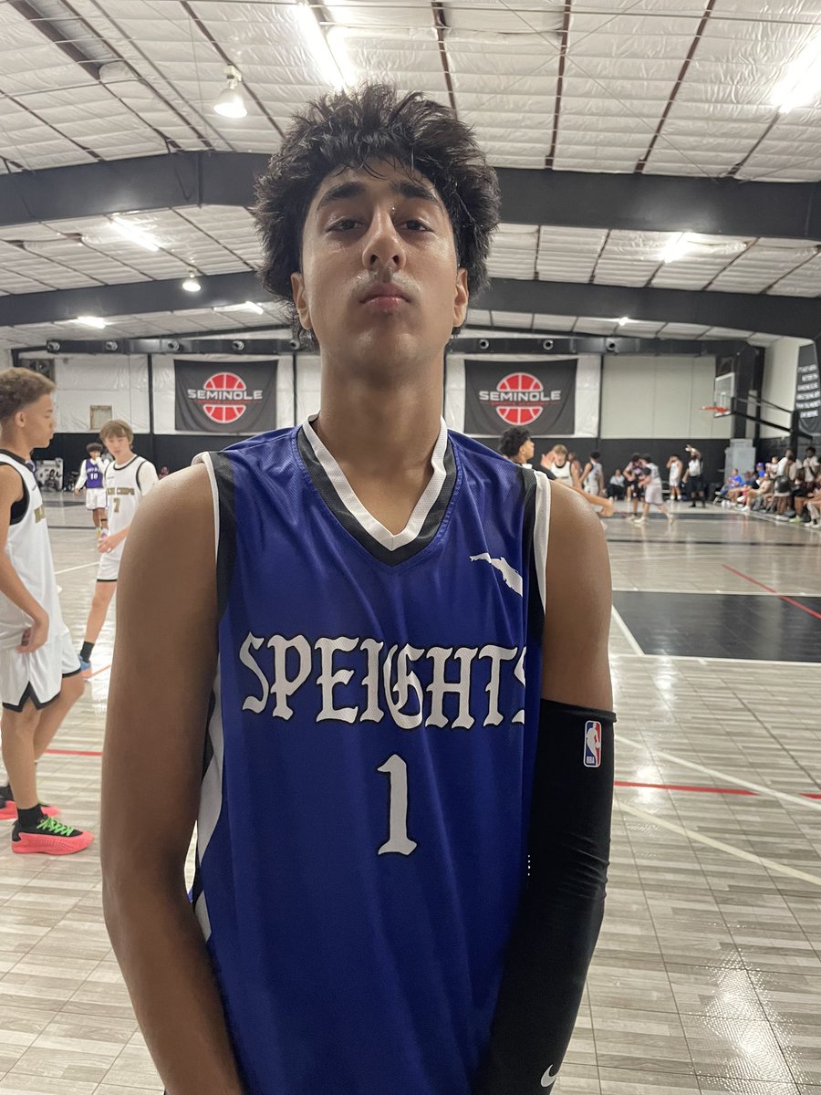 On the Radar Hoops Events (@otrhoops) on Twitter photo ‘27 Ayaan Bhadouria is a big guard who shoots the ball at a good clip and fits into any system by always being in the right spot and hitting timely buckets. He can also put the ball on the floor and create scoring opportunities.
📌<a href="/AyaanBhadouria/">Ayaan Bhadouria</a>
📌 <a href="/TMS20252028/">Team Speights Elite 2025-2028</a> ‘27 Ayaan Bhadouria is a big guard who shoots the ball at a good clip and fits into any system by always being in the right spot and hitting timely buckets. He can also put the ball on the floor and create scoring opportunities.
📌<a href="/AyaanBhadouria/">Ayaan Bhadouria</a>
📌 <a href="/TMS20252028/">Team Speights Elite 2025-2028</a>