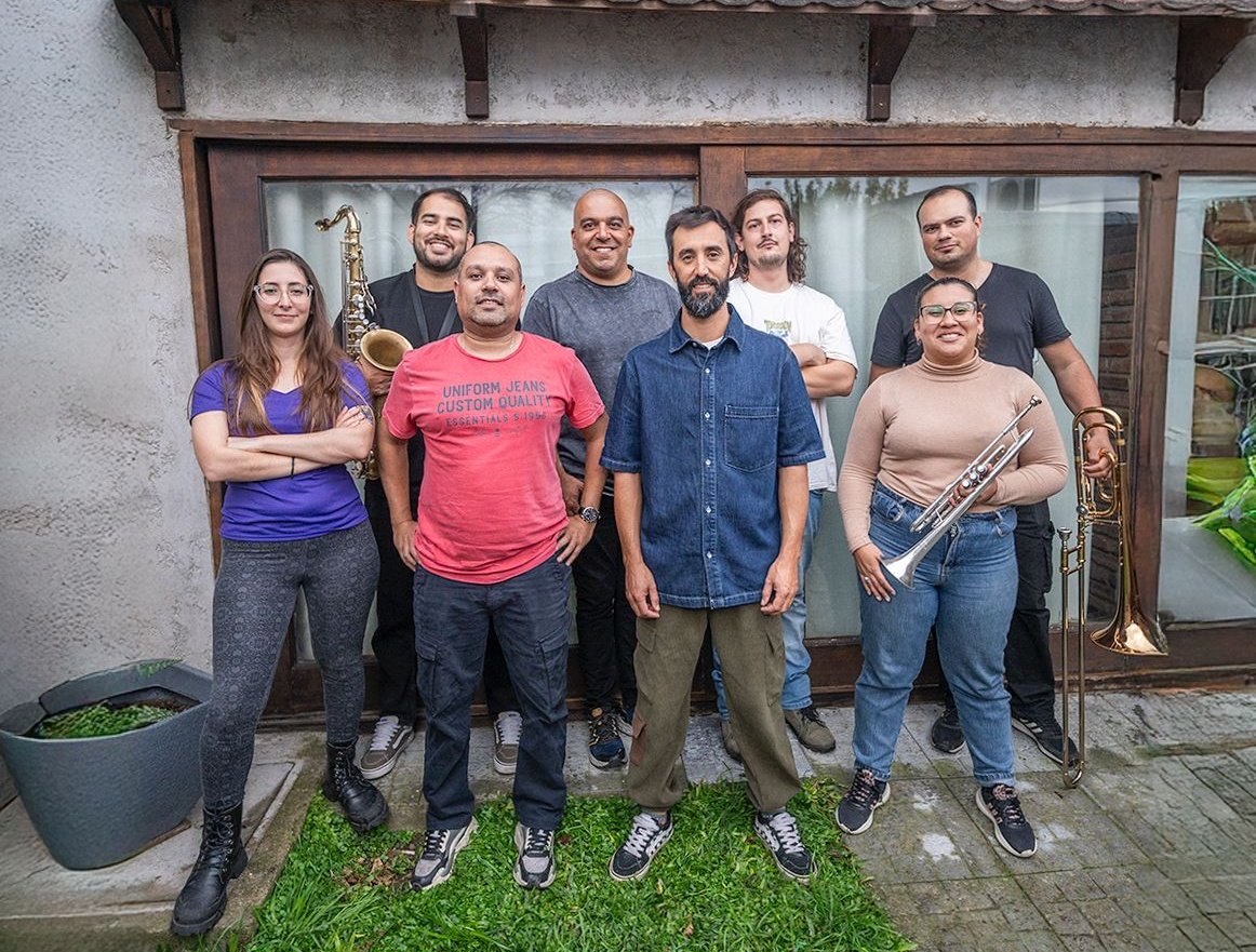 Vitrola Sur realizó este sábado su último ensayo general, previo al show en el Cosquín Rock, a desarrollarse el próximo viernes 23 de mayo