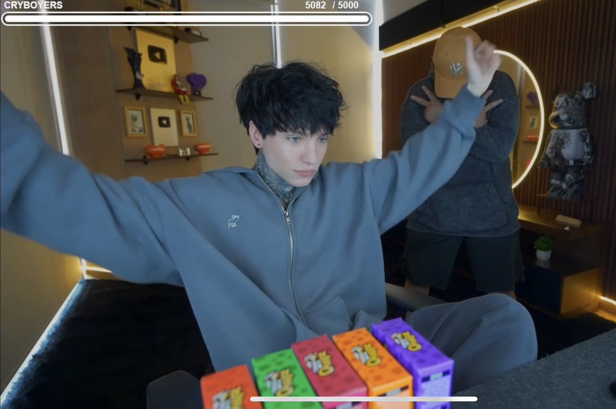 XcryRepDom's tweet image. Entra YAA ‼️

Ya está en stream nuestro emo favorito🖤 ven para que no te pierdas nada de esta gran SEMANA CON XCRY🤭 ya estamos en el DÍA 6 😫 no queremos que se acabe padrinooo

Link 🔗 
kick.com/cry